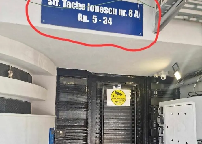 With Panoramic Views Of Old Town Lejlighed Bukarest