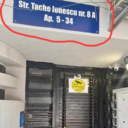 With Panoramic Views Of Old Town Апартаменти Бухарест